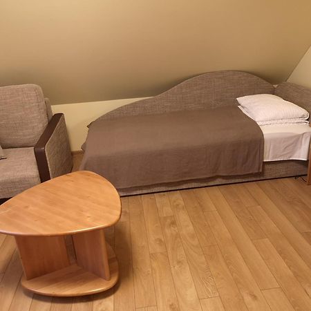 Hotel Senlici เยลกาวา ภายนอก รูปภาพ